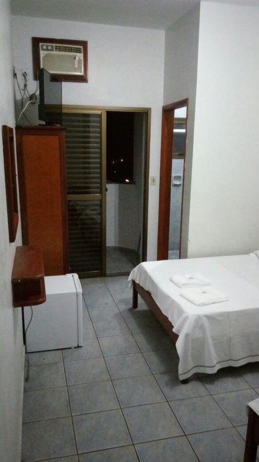 Hotel Queiroz Aparecida アパレシーダ エクステリア 写真